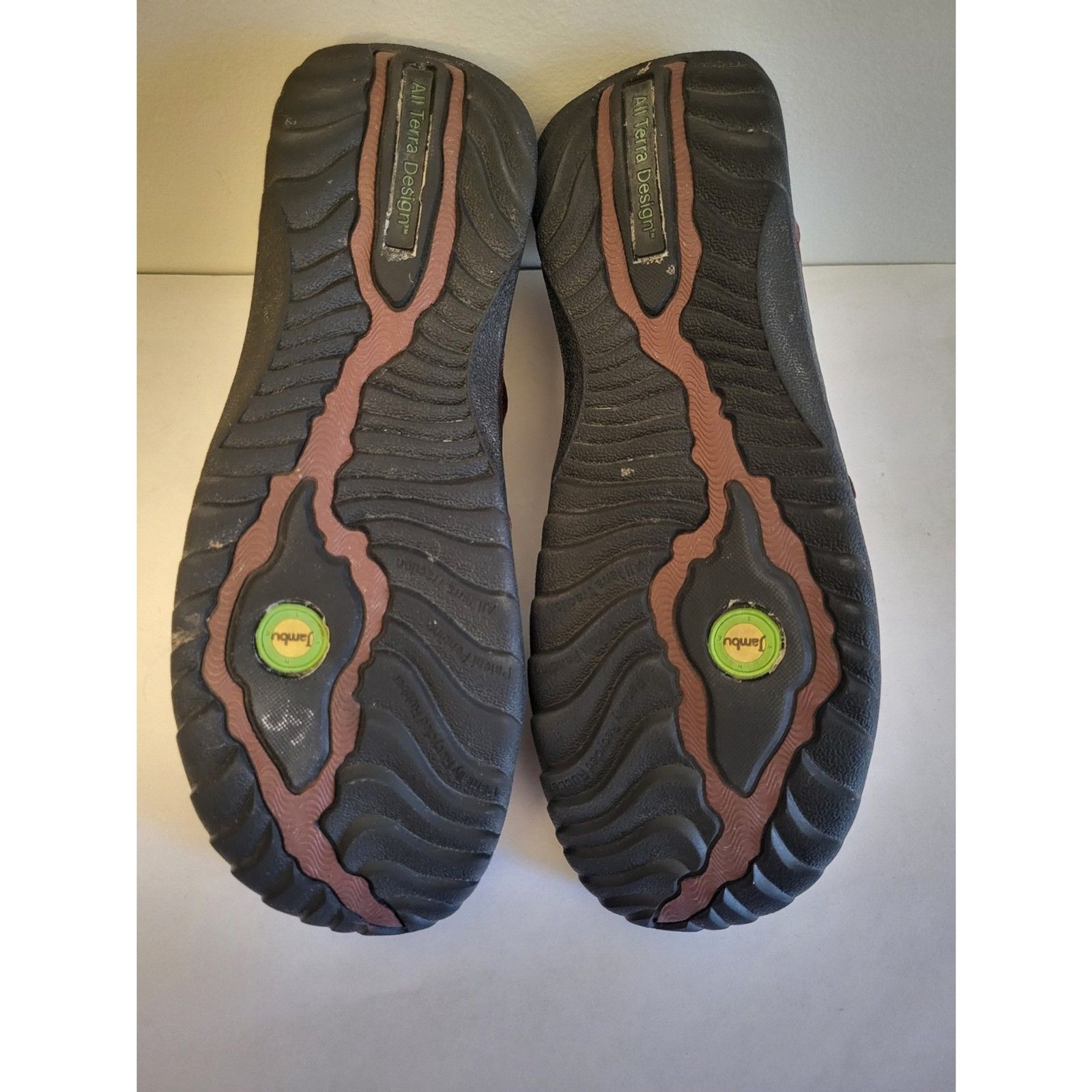 Jambu Vegan Slip On All Terra Design Shoes Merlot Women’s Size 8.5 Memory Foam