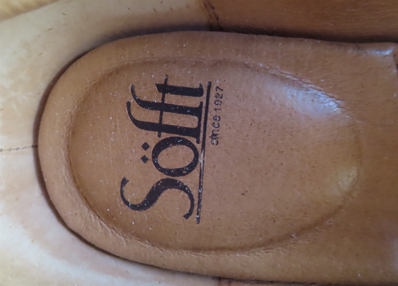 Sofft Women’s animal pattern Brown Slip-On Shoes Size 9