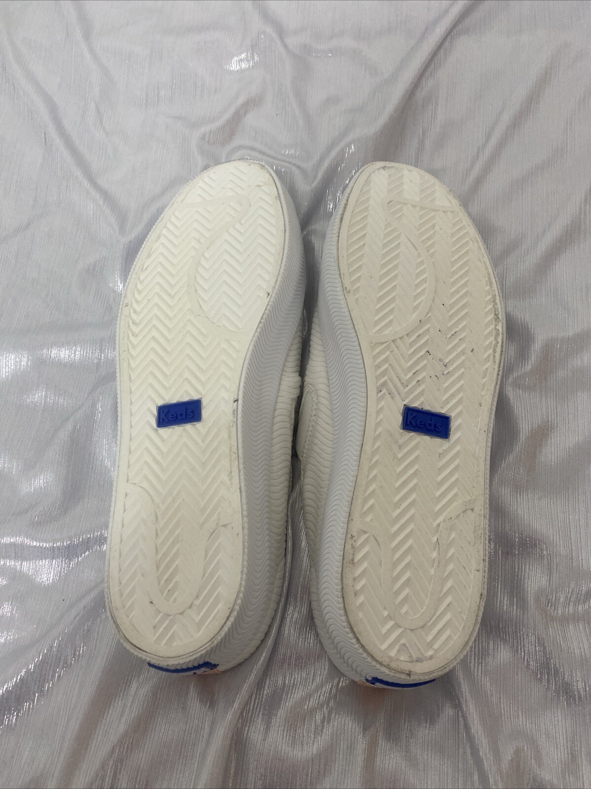 Keds Softerra Size 7.5 White Swirly Pattern Mule Tennis Shoe See Note