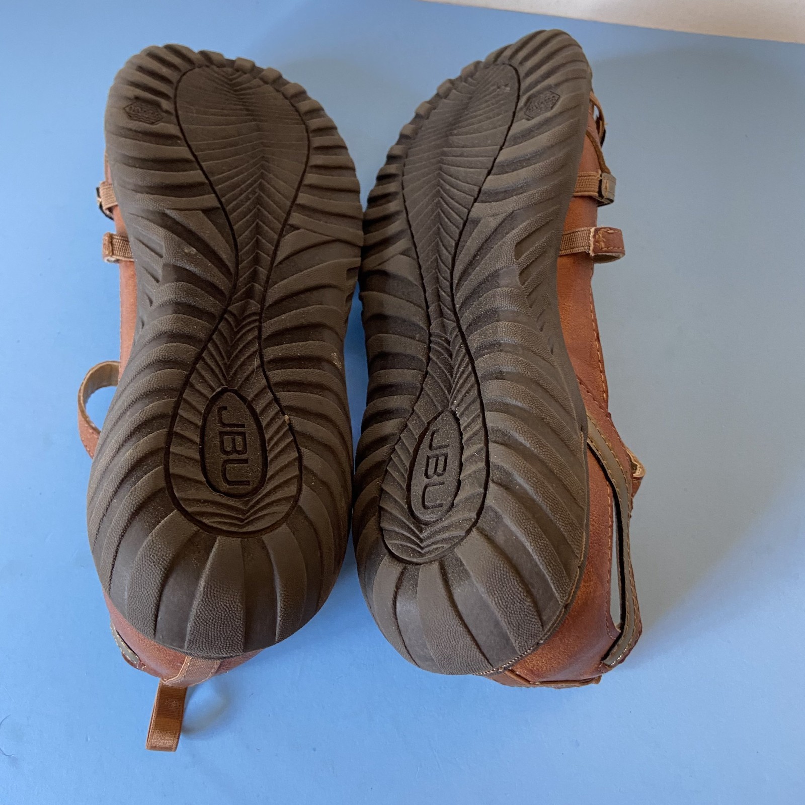 JBU by Jambu Shoes Womens Sz 8.5 Dove Memory Foam Soles Brown Copper T Strap