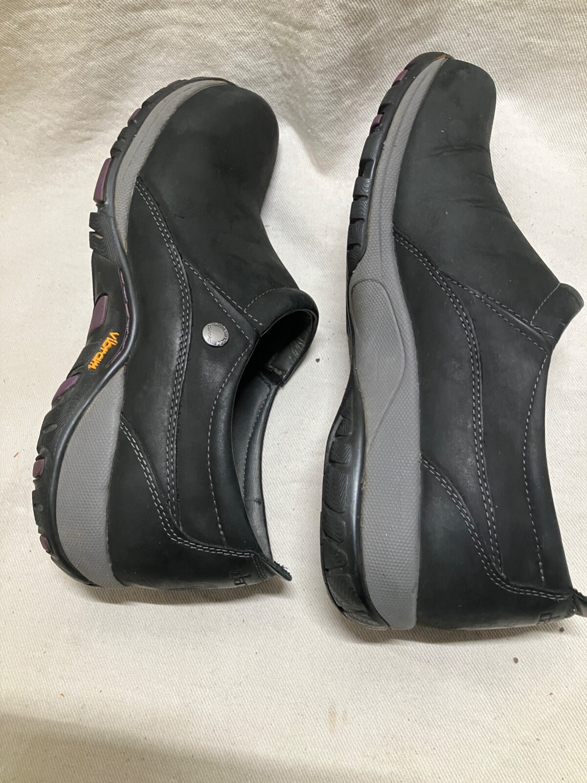 Dansko Patti Shoes Black Milled Nubuck Leather Vibram Slip On Clogs Sz 40 Eur