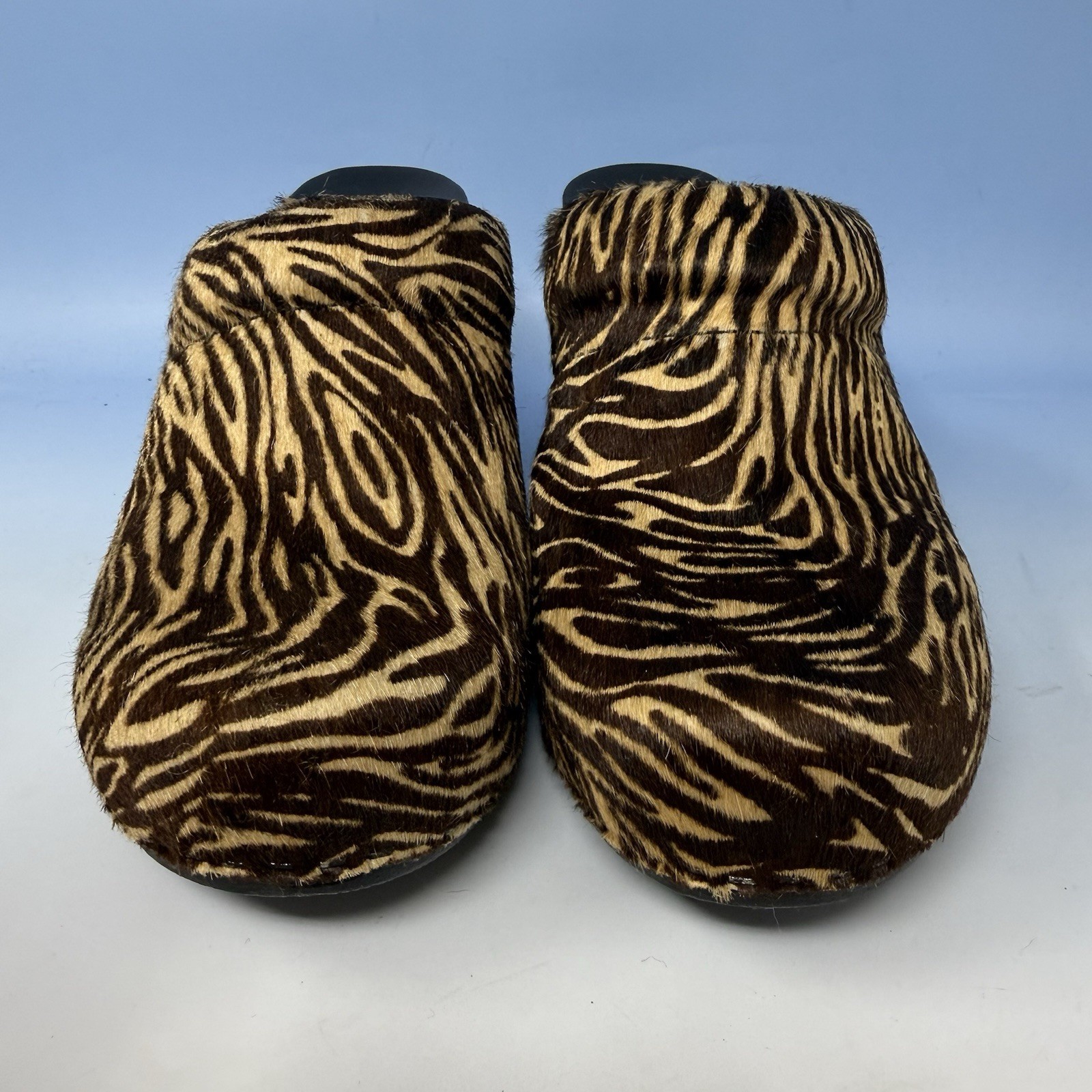 Dansko Rae Brown Tan Zebra Pony Calf Hair Heeled Clogs Shoes Womens Sz 38 US 7.5