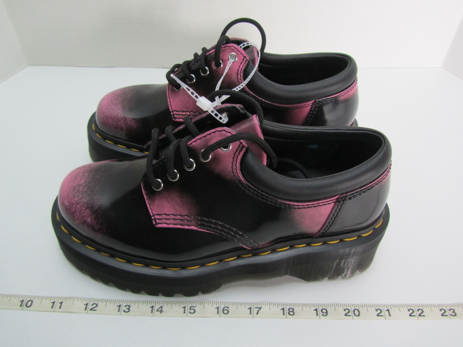 New Dr Martens Distressed Leather Platform Black Pink Arcadia Shoes Unisex 5 Eye
