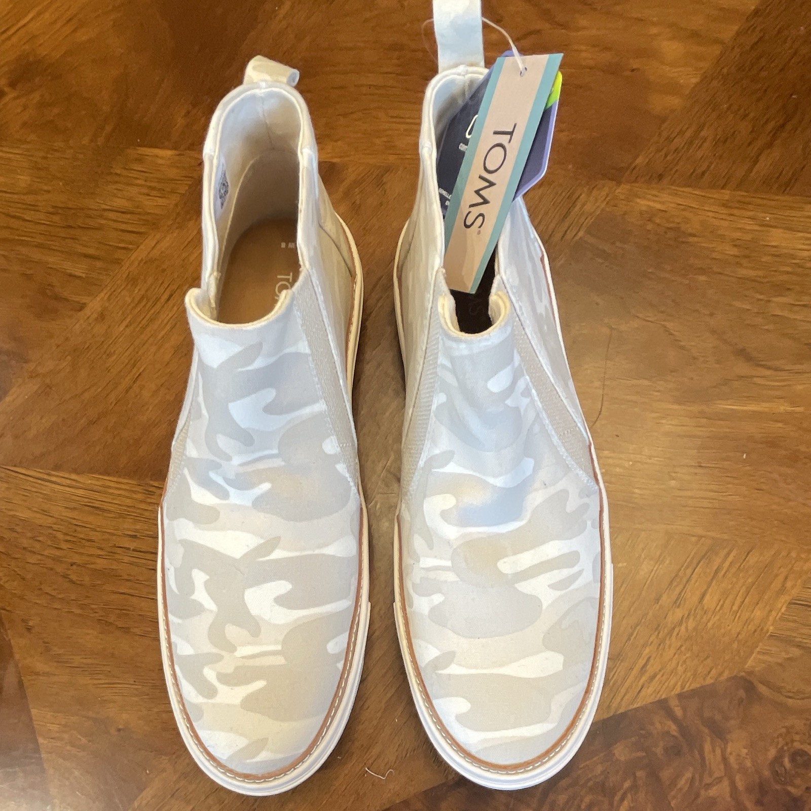 TOMS Men’s Slip-On Canvas Sneaker Camo Beige/White US 8 EU 38.5