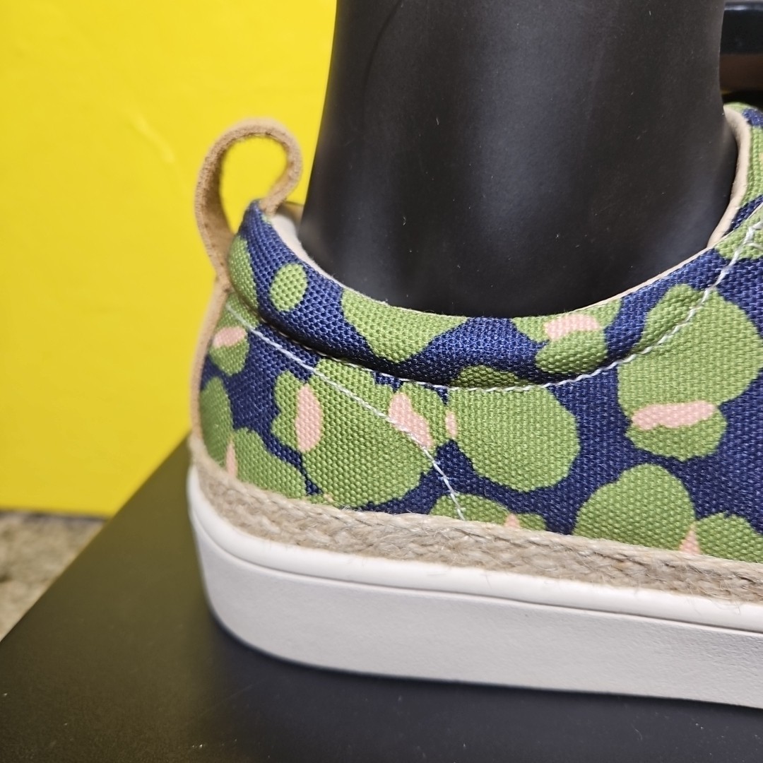 NEW Spenco Orthotic Malibu Women’s Slip-On Sneakers Bokeh Green Blue Size 9.5B