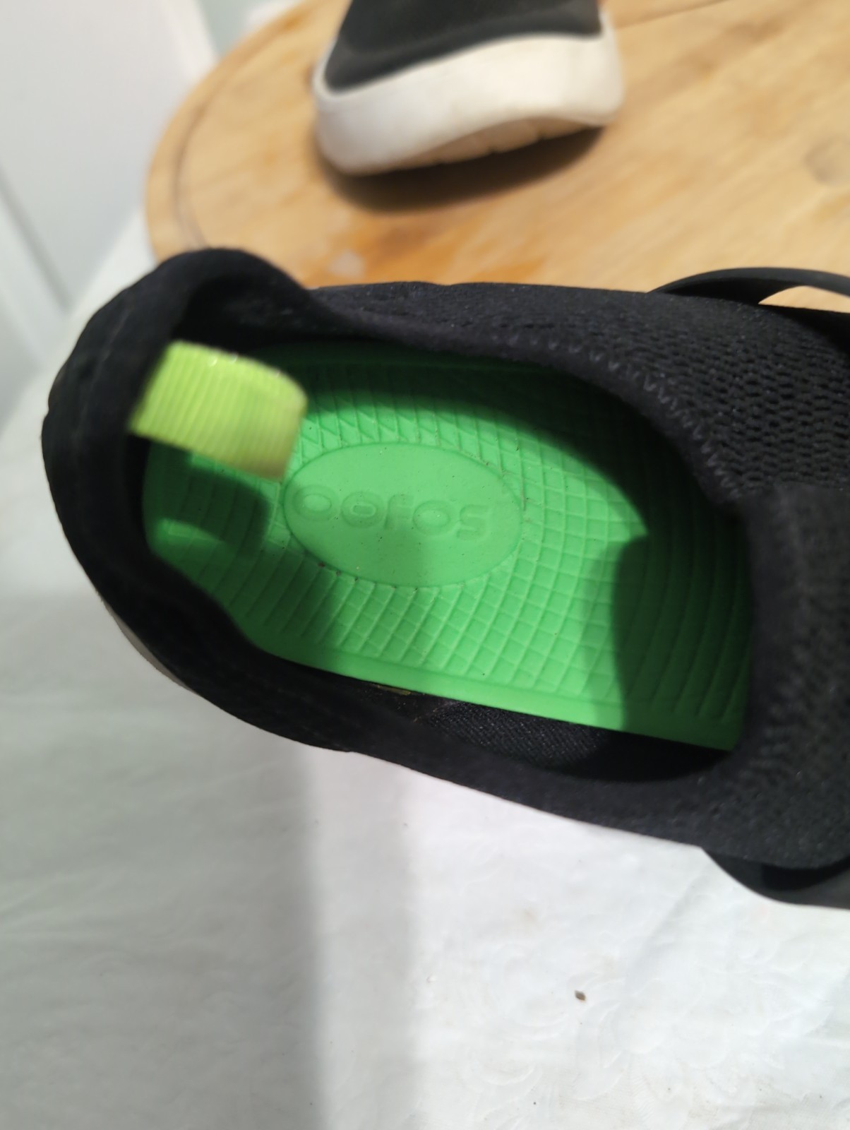 Oofos Oomg Low Women’s Sneakers Size 9 Black Comfort Slip On Shoes Blacks A2