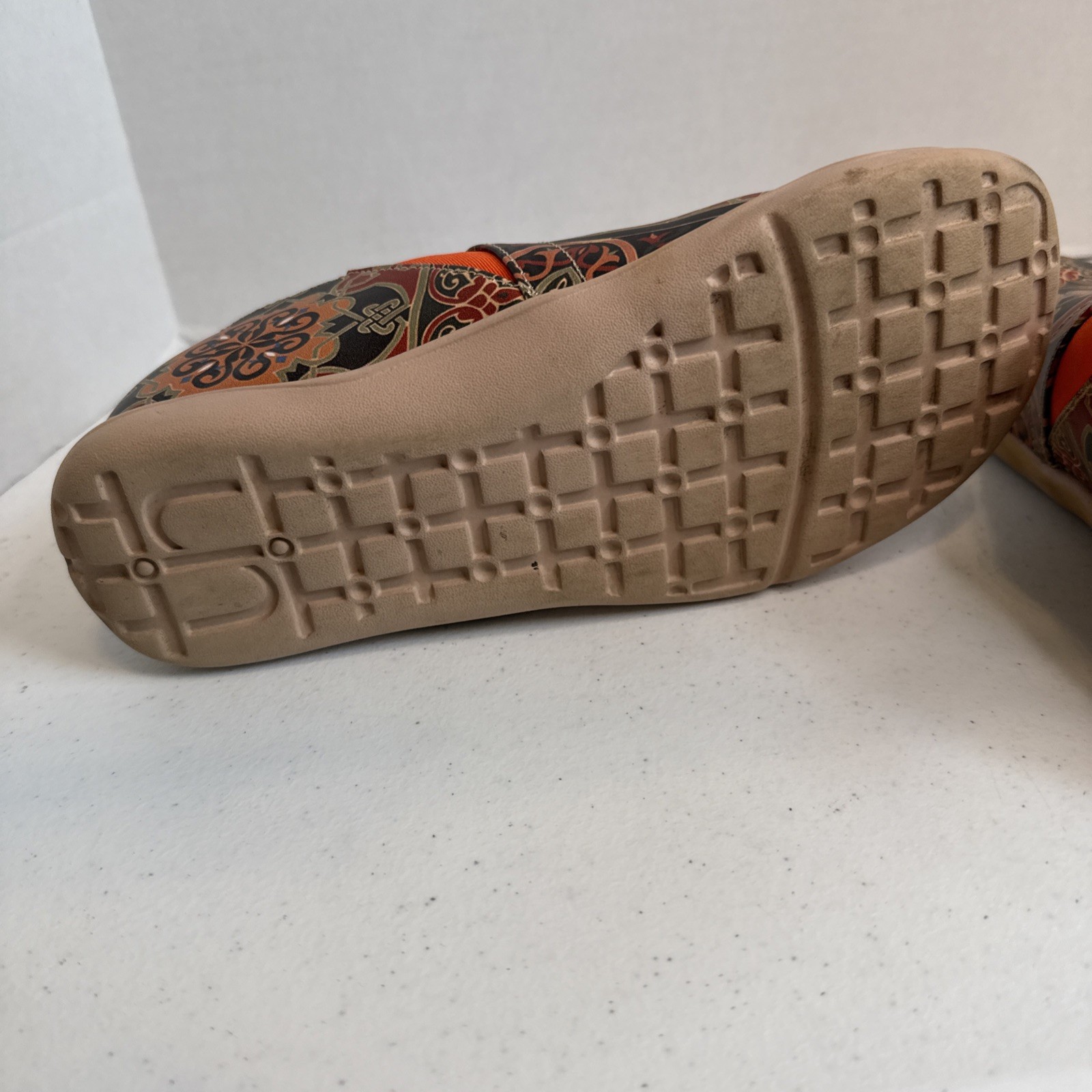 Uin Women Shoes Slip On Loafers Size 8 Multi Colored Toledo Style Design Comfort