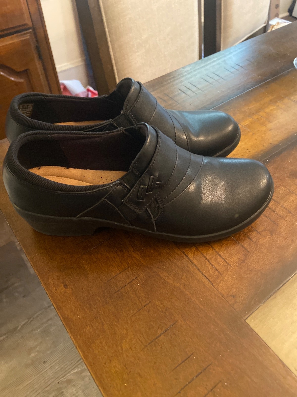 Clarks collection womens pennies size 10 black