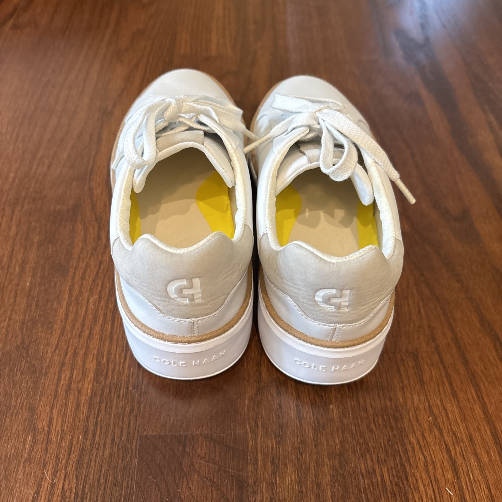 Cole Haan Women’s Grandpro TopSpin Sneaker White/Dove Sz 8