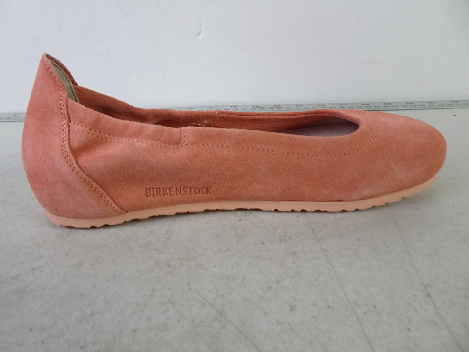 Birkenstock Women’s Coral Suede Ballet Flats US 6 EU 37 Slip-On Comfort
