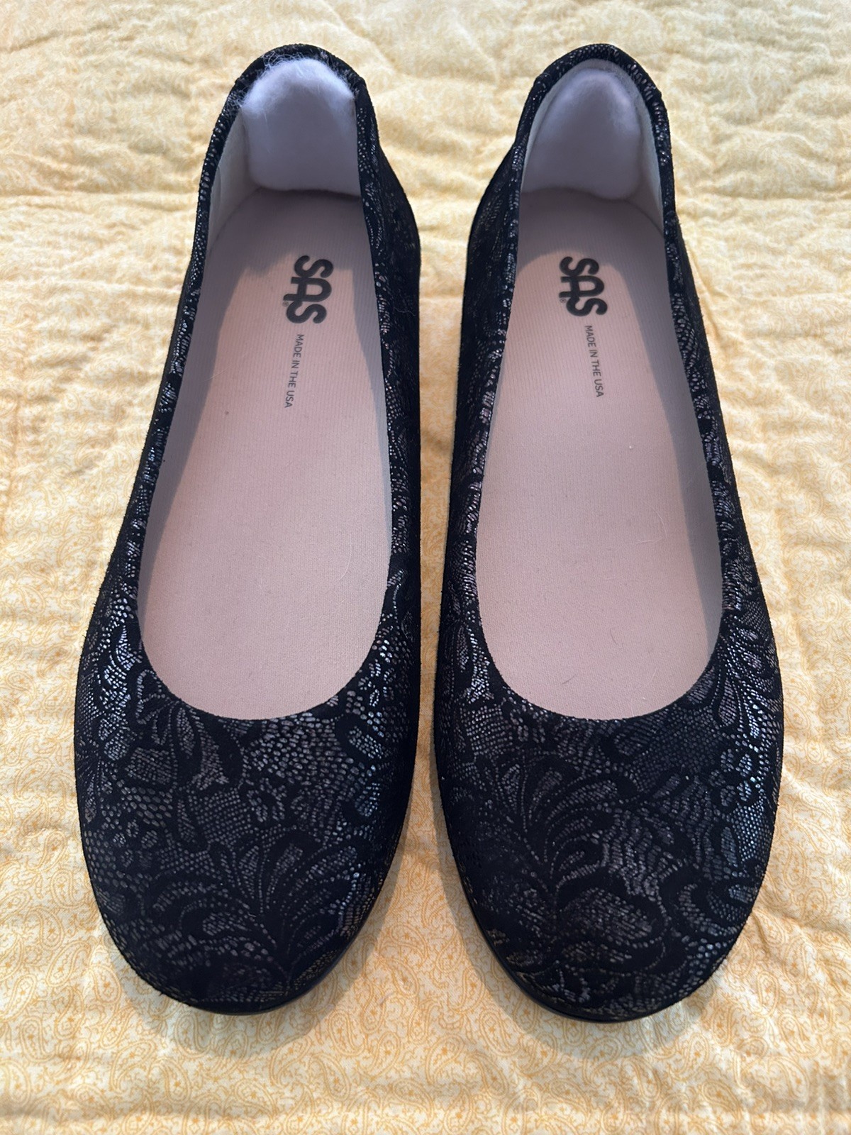 SAS Scenic Ballet Flat Shoes Size 7.5 WIDE width M $141 in Black Lace