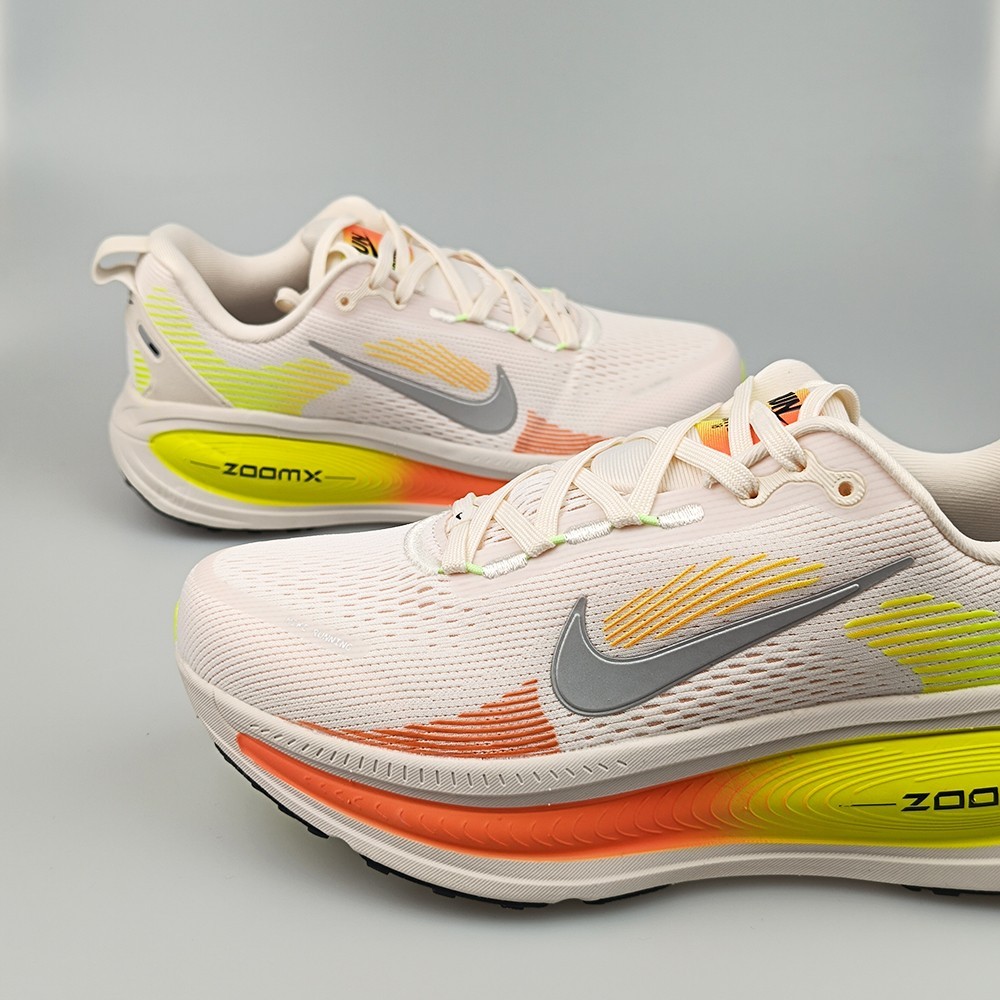 Nike Vomero 18 Phantom Light Wild Mango Volt Women’s Road Running Shoes EU 39/40