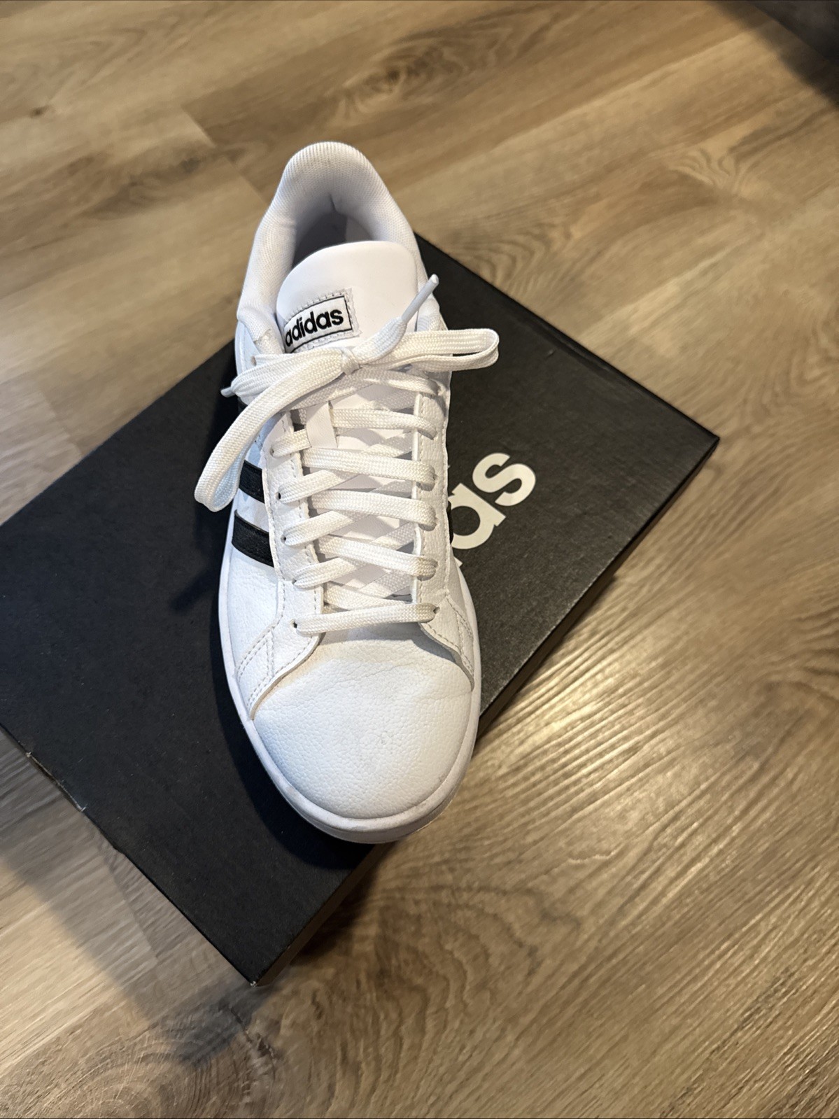 Adidas Grand Court Tennis Shoes Size 8