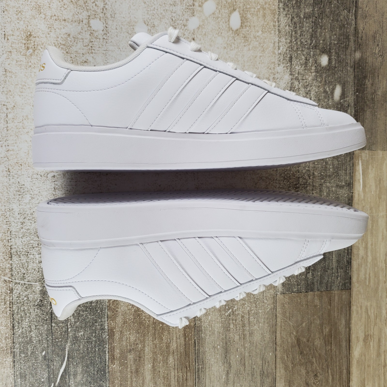 Adidas Grand Court 2.0 Womens Shoes Sz 9 White Tennis Comfort Lace Up Sneakers