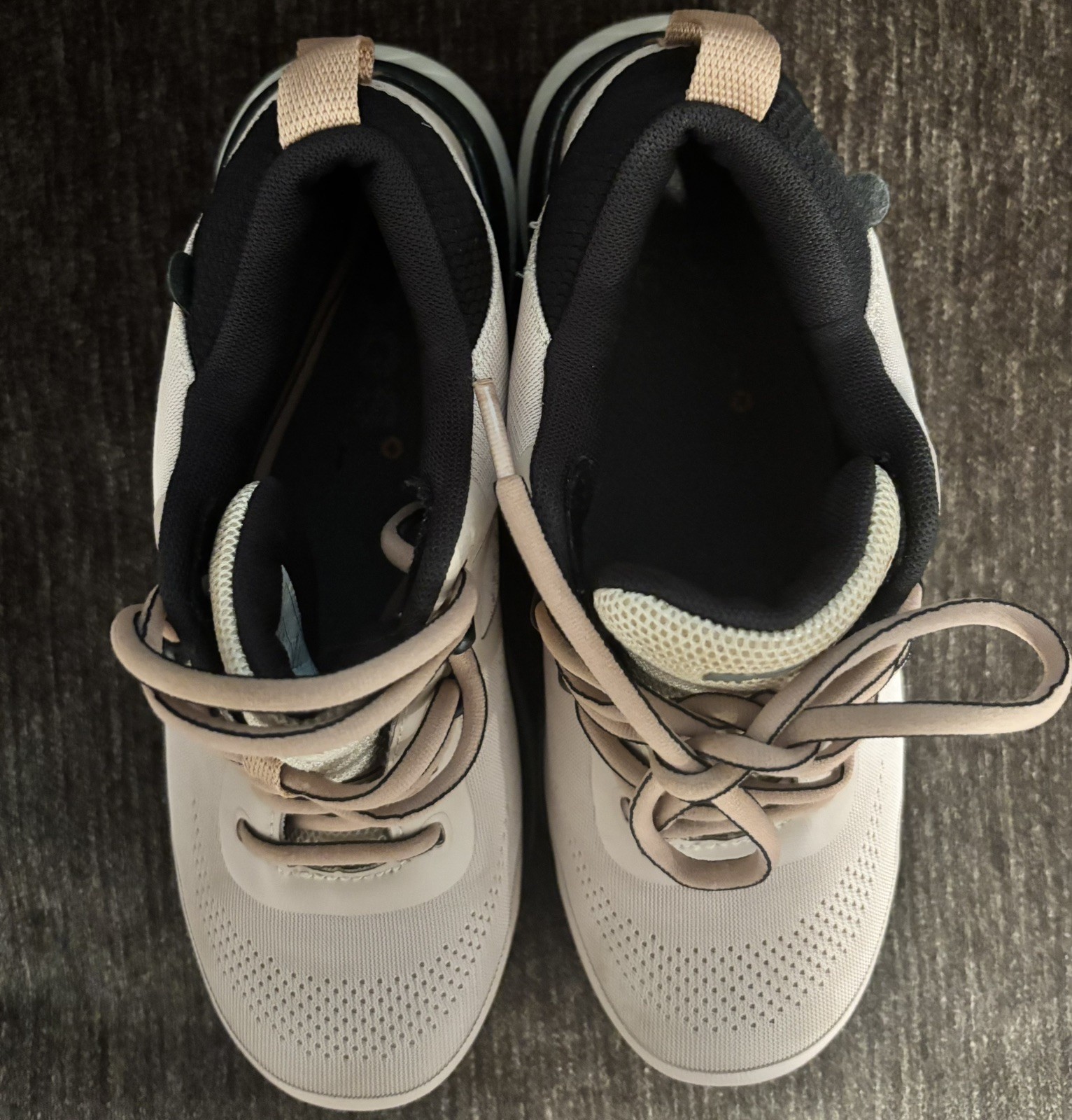 BOGS Sandstone Knit Low TR Composite Safety Toe Taupe Women’s 7