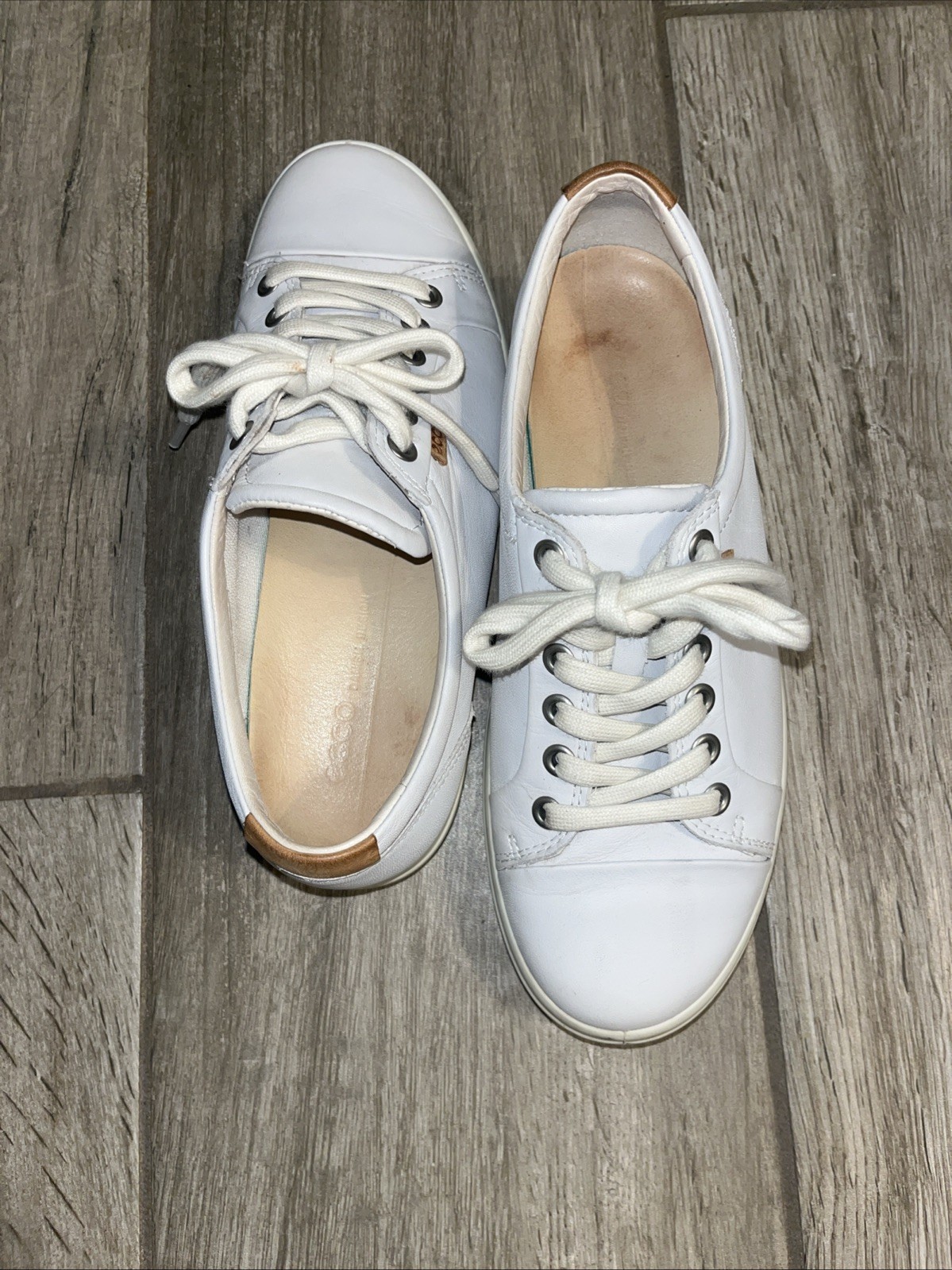 ECCO Soft 7 white Leather lace up Sneakers Sz 6/6.5 EU 37 MSRP $160