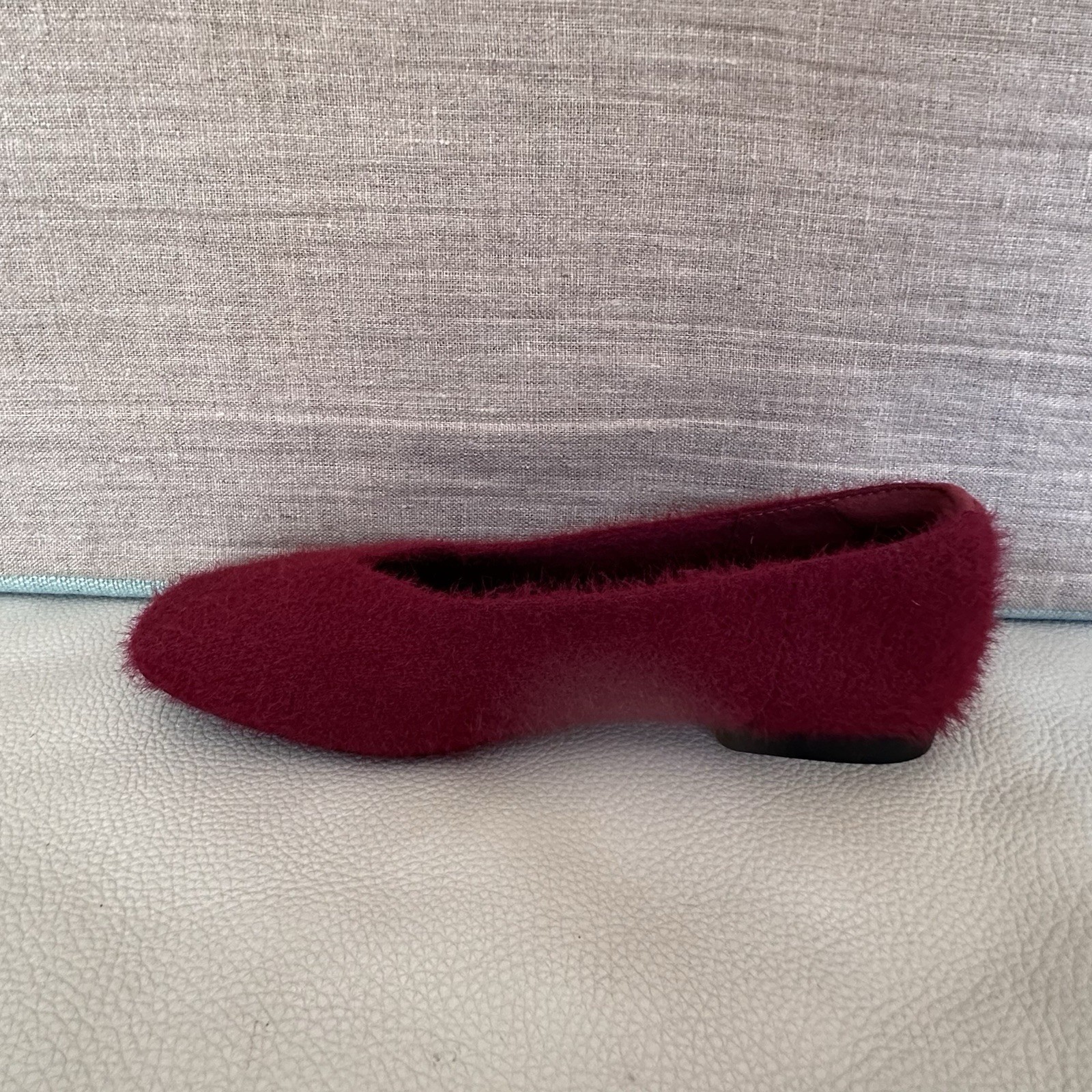 Vivaia Square Toe Recycled Mink K Faux Fur Flats Margot 2.0 Maroon 35.5 US 5.5