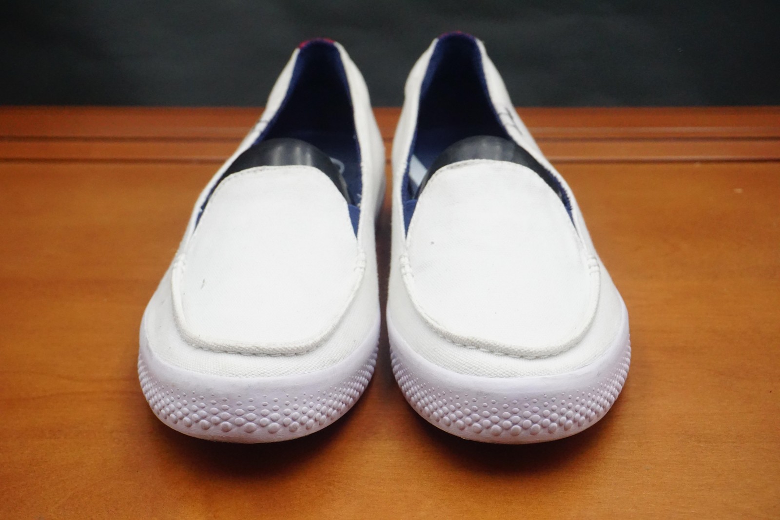 FitFlop Canvas Slip-On Loafers Womens Size 9 US White Canvas Lined Casual Shoes