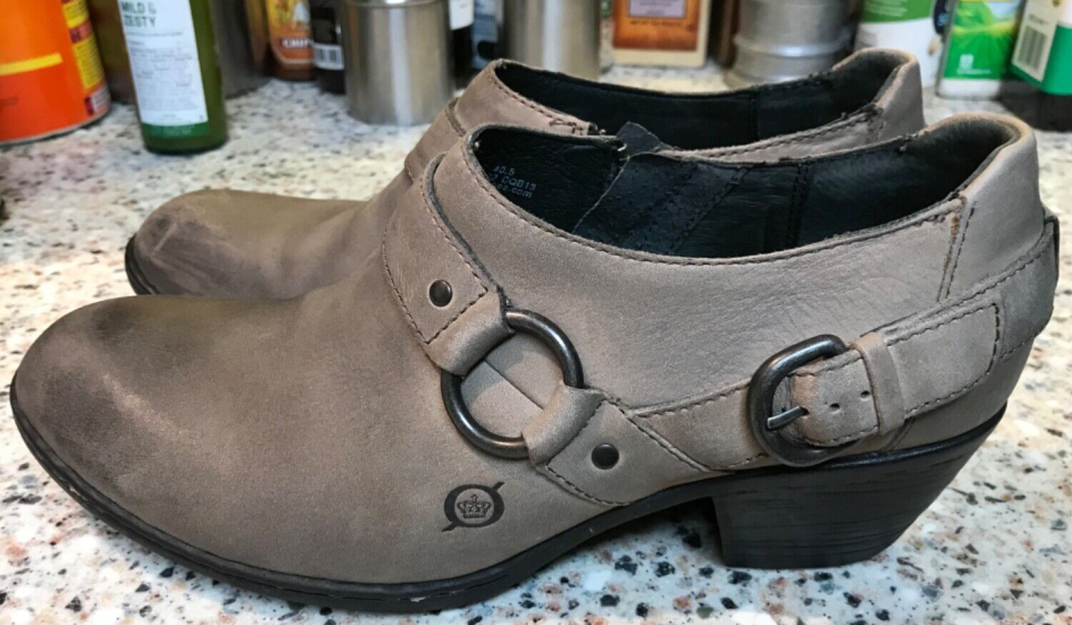 BORN COMFORT SHOES HARNESS BOOTS WOMENS SHOES SIZE 9/40.5 BOOTIES TAN/ombré