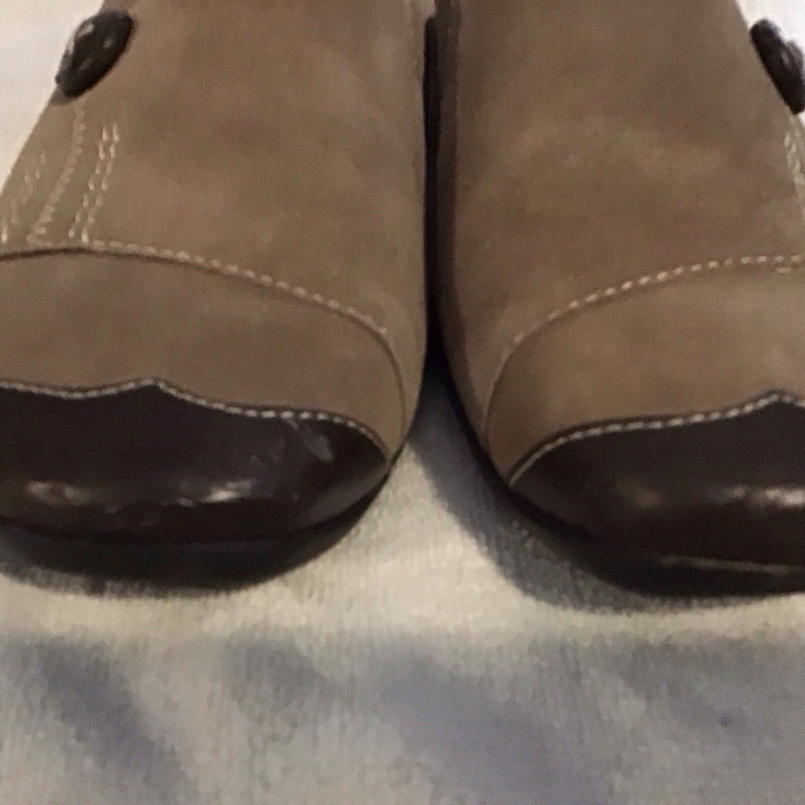 NATURAL SOUL by Naturalizer Button Brown Suede Slip-On Mule Shoes Women Sz 9.5 M