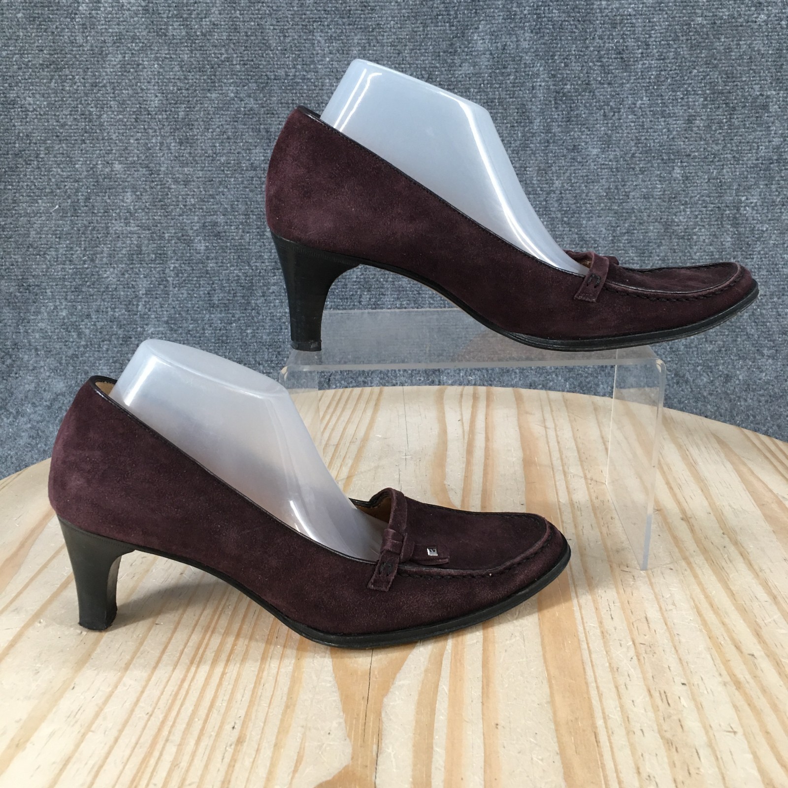 Bally Shoes Womens 5.5 Slip On Moc Toe Kitten Heel Pumps Burgundy Suede Leather