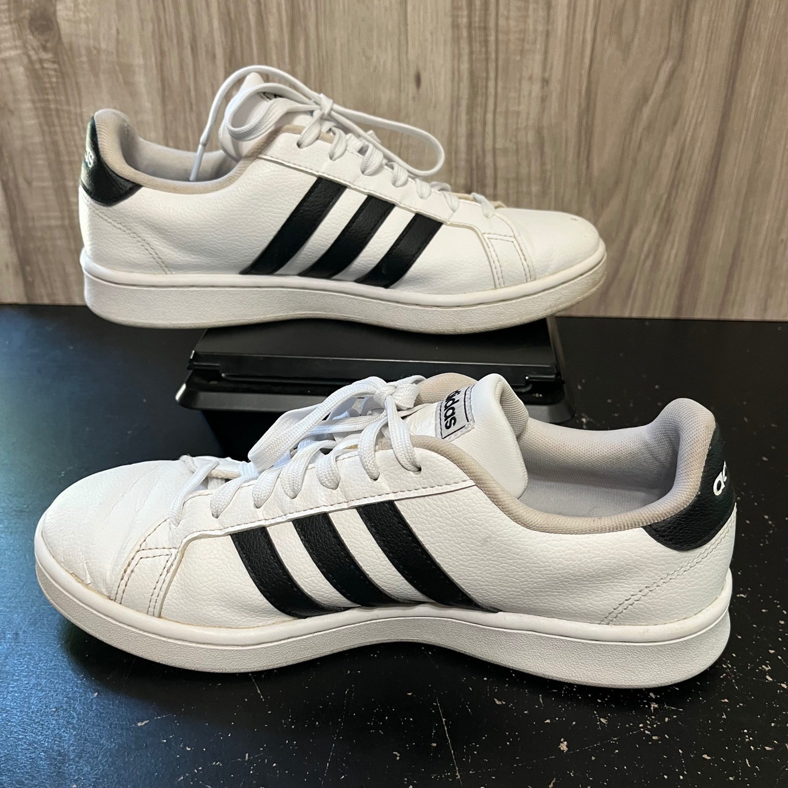adidas Grand Court Women’s Size 9.5 White Black Leather Sneakers Shoes F36483