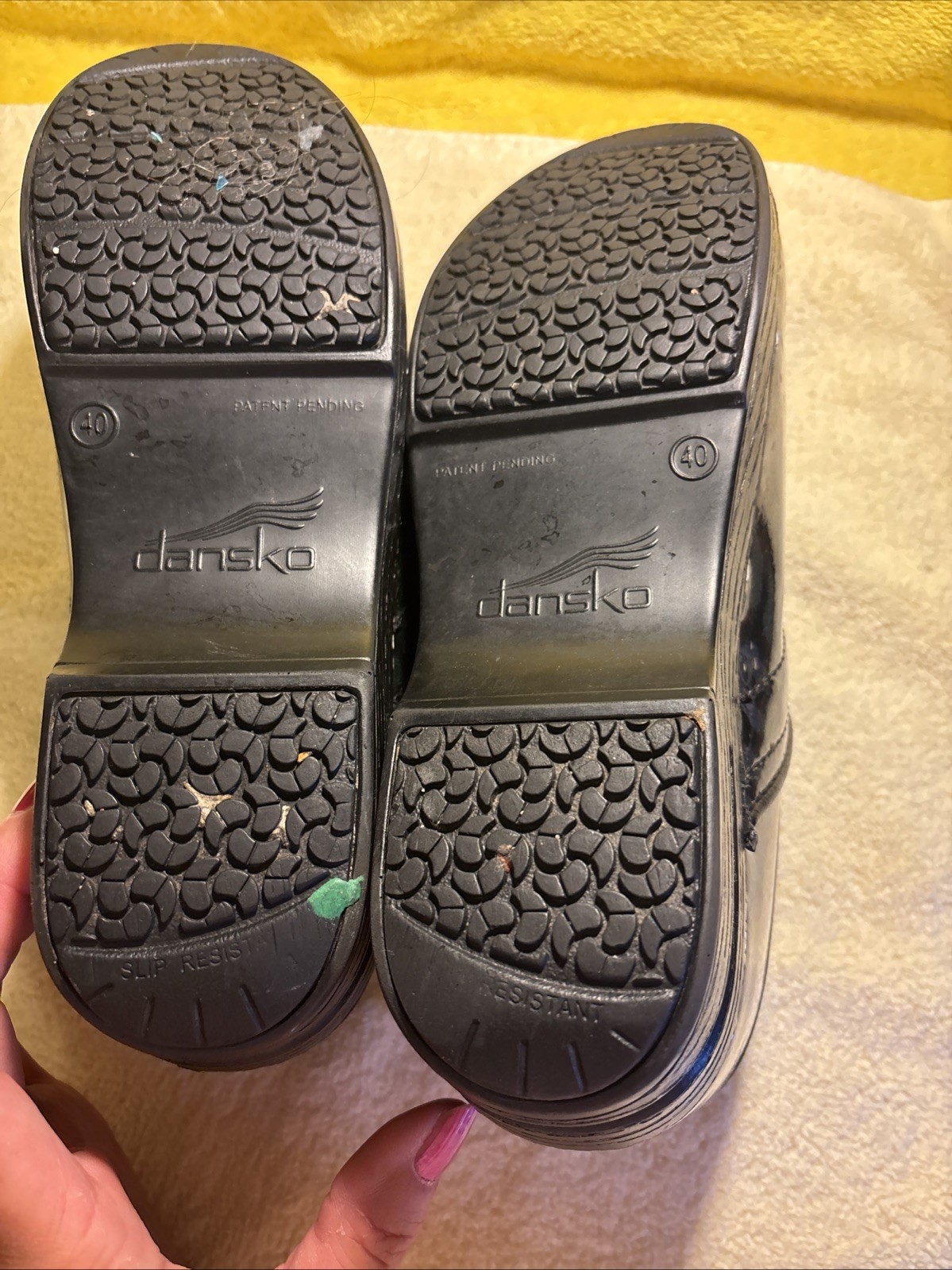 Dansko Shoes Womens US 9/9.5 Black Multi Patent Leather Clogs 40 Slip on FR/SHP