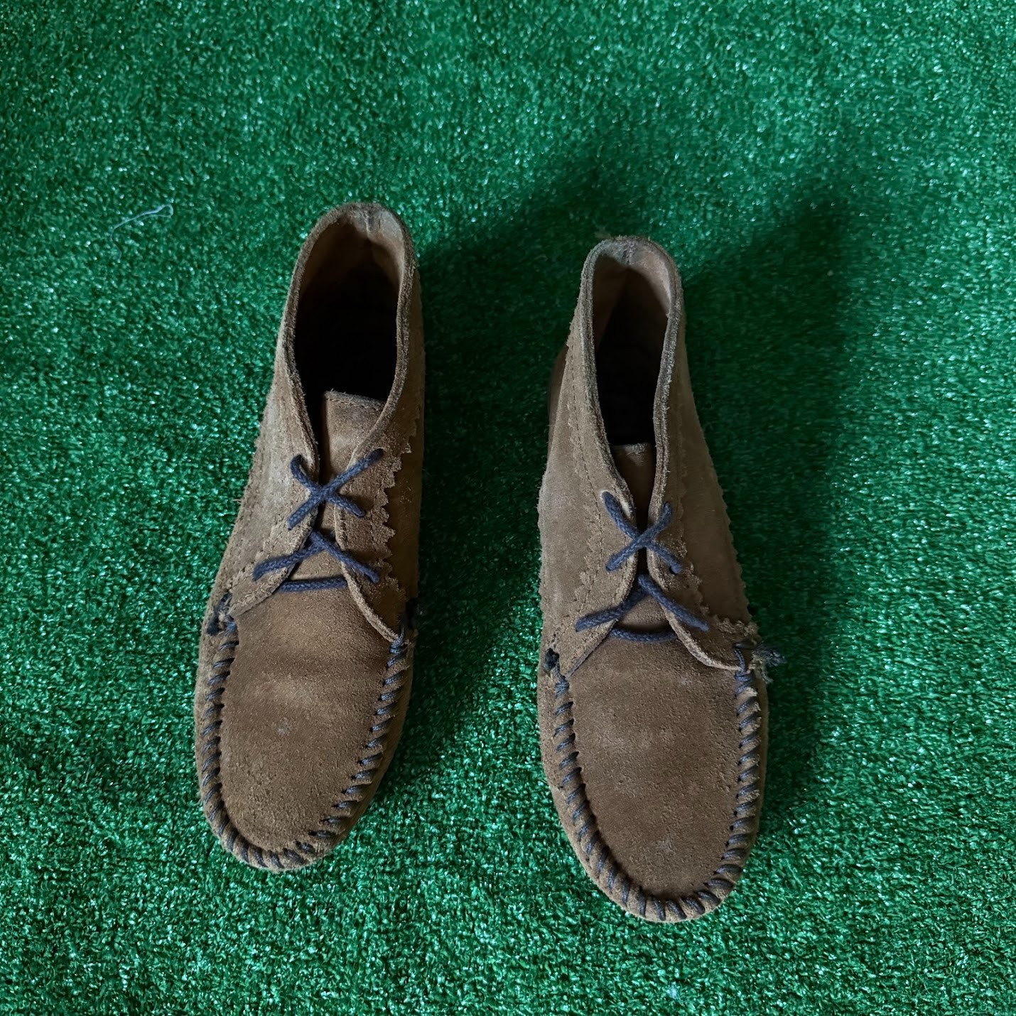 Minnetonka Brown Suede Ankle Boot Moccasins Lace Up Stitch Detail Shoes Size 8