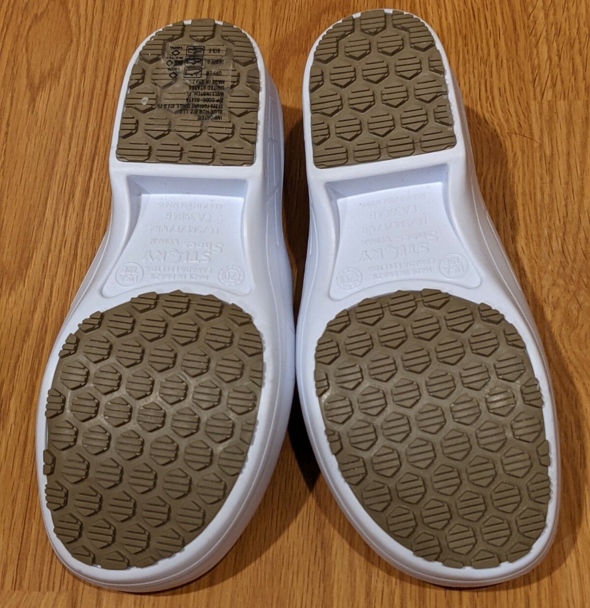 NWOT Sticky Work Shoes for Women – Waterproof Non-Slip White – 7B