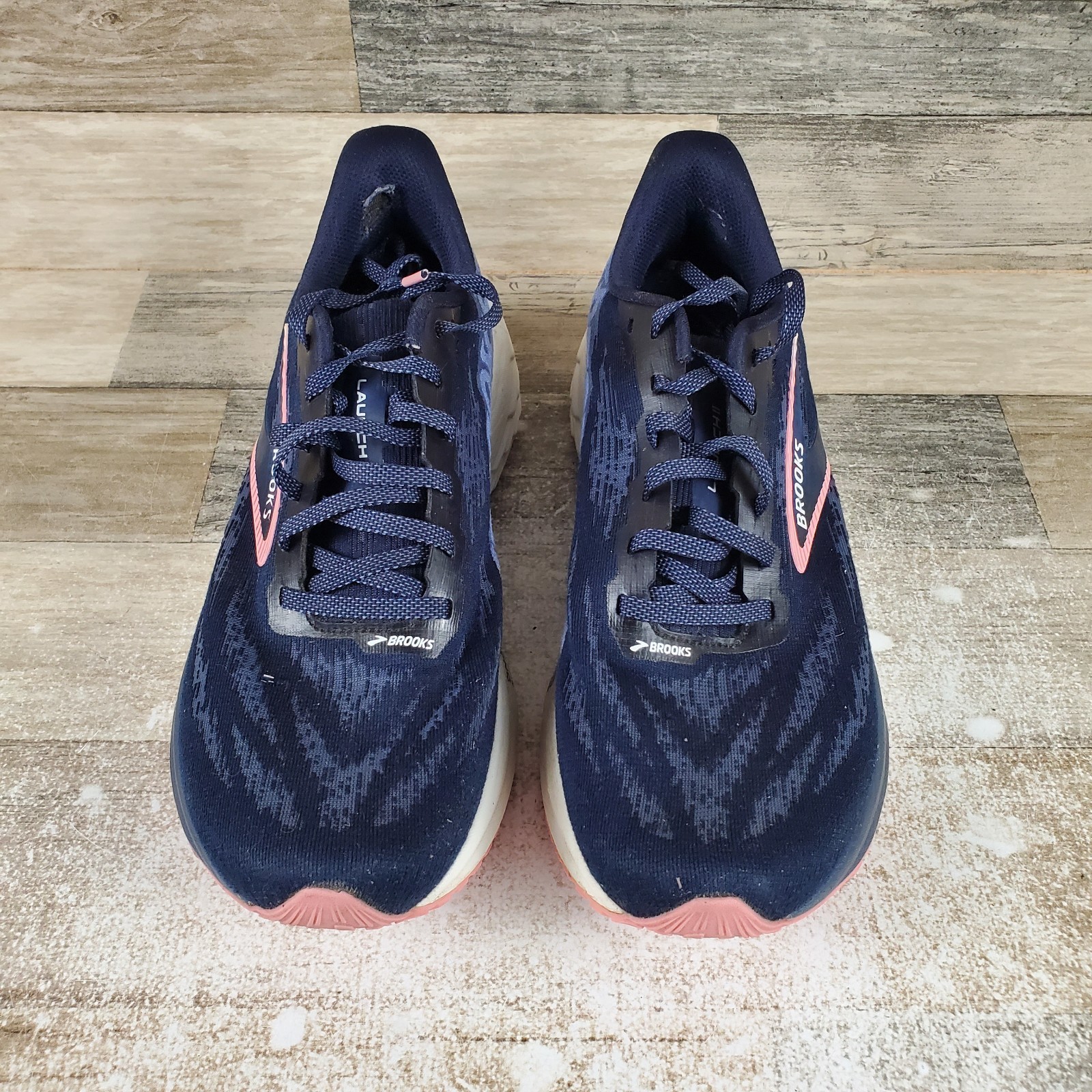 Brooks Launch 11 Womens Shoes Sz 10 Running Peacoat Blue Peach Lace Up Sneakers