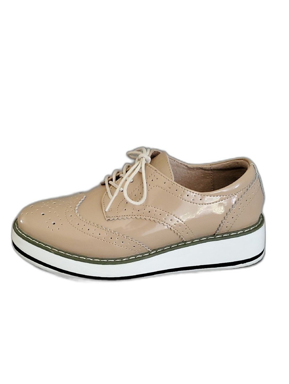 DADAWEN Tan Patent Platform Oxford Wingtip Shoes WOMEN’S SIZE: 39 EU/ 8 US