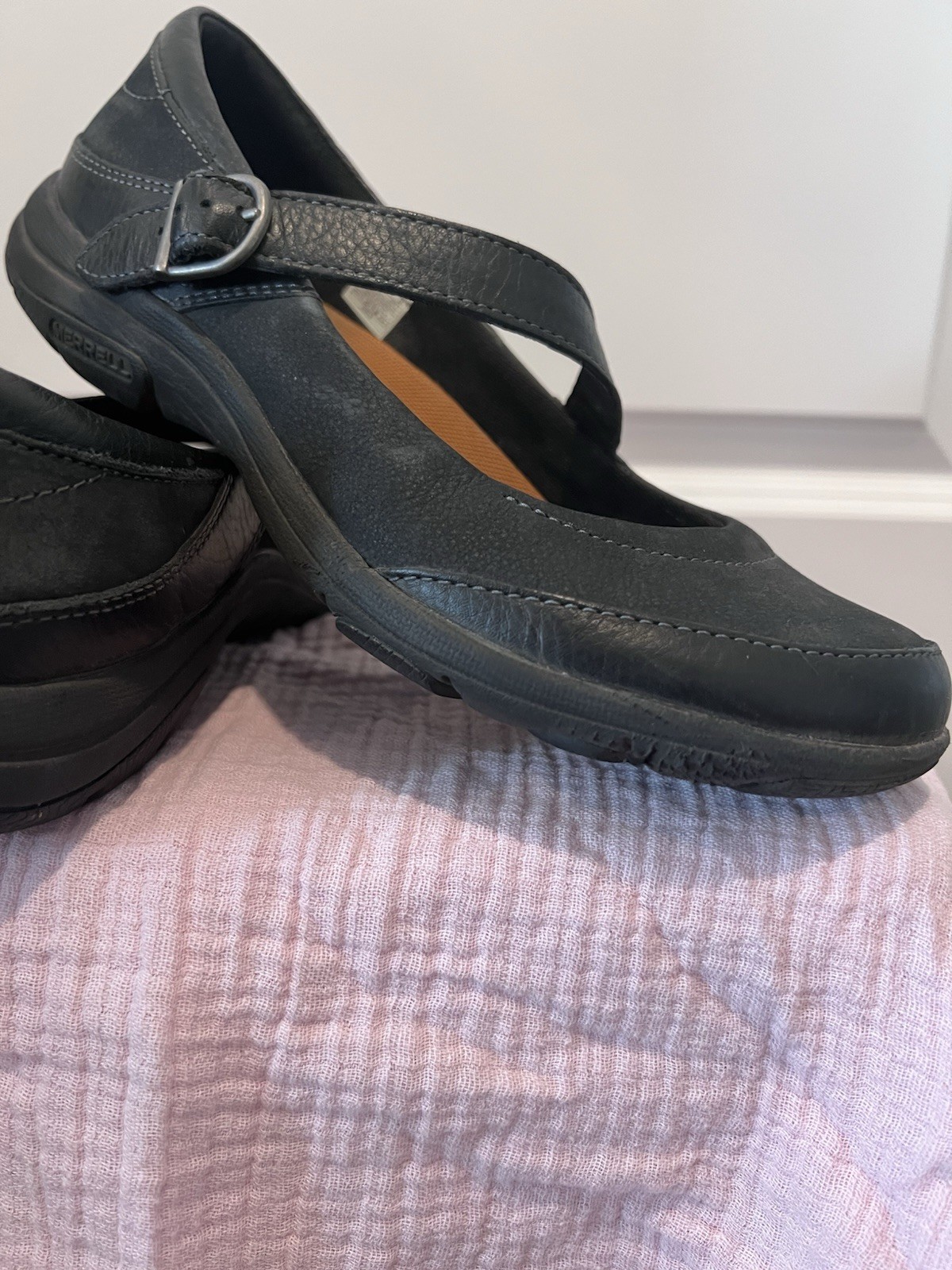 Merrell Dassie Erin Black Leather Women’s Mary Jane Shoes 7.5