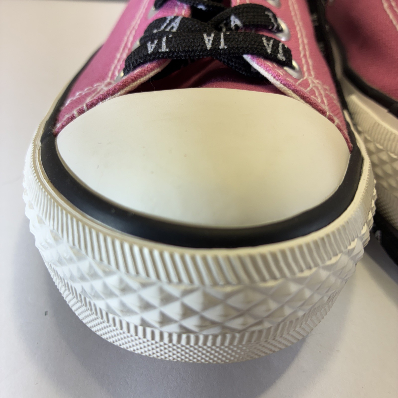 Women’s Size 7 Shoes Canvas Sneakers Lace-up Tennis Walking Casual Jenn Ardor