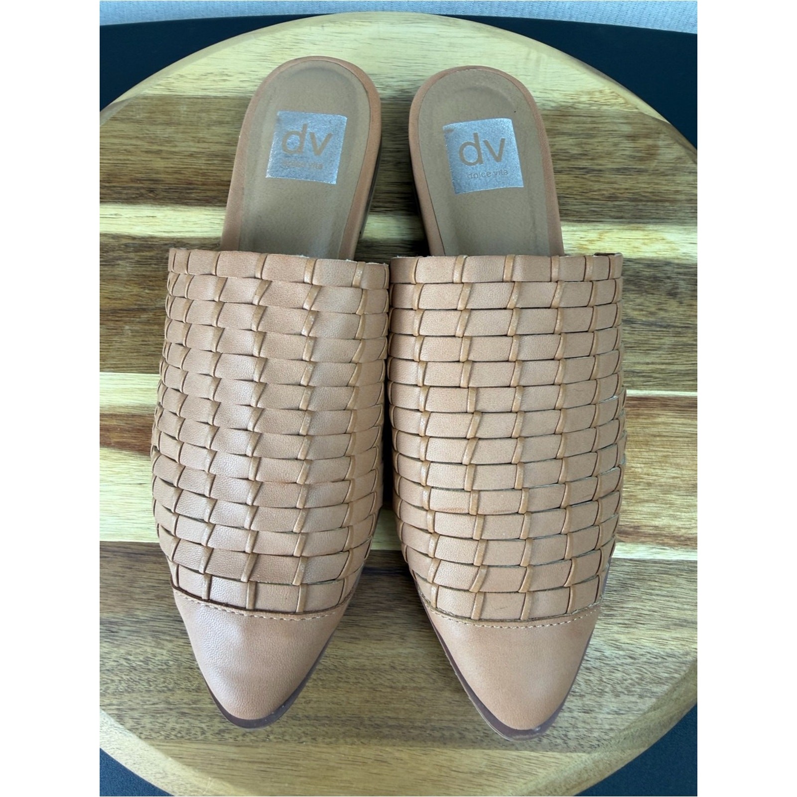 DV by Dolce Vita Istero Woven Mule Flats Tan Cognac Pointed Toe Slides Size 8