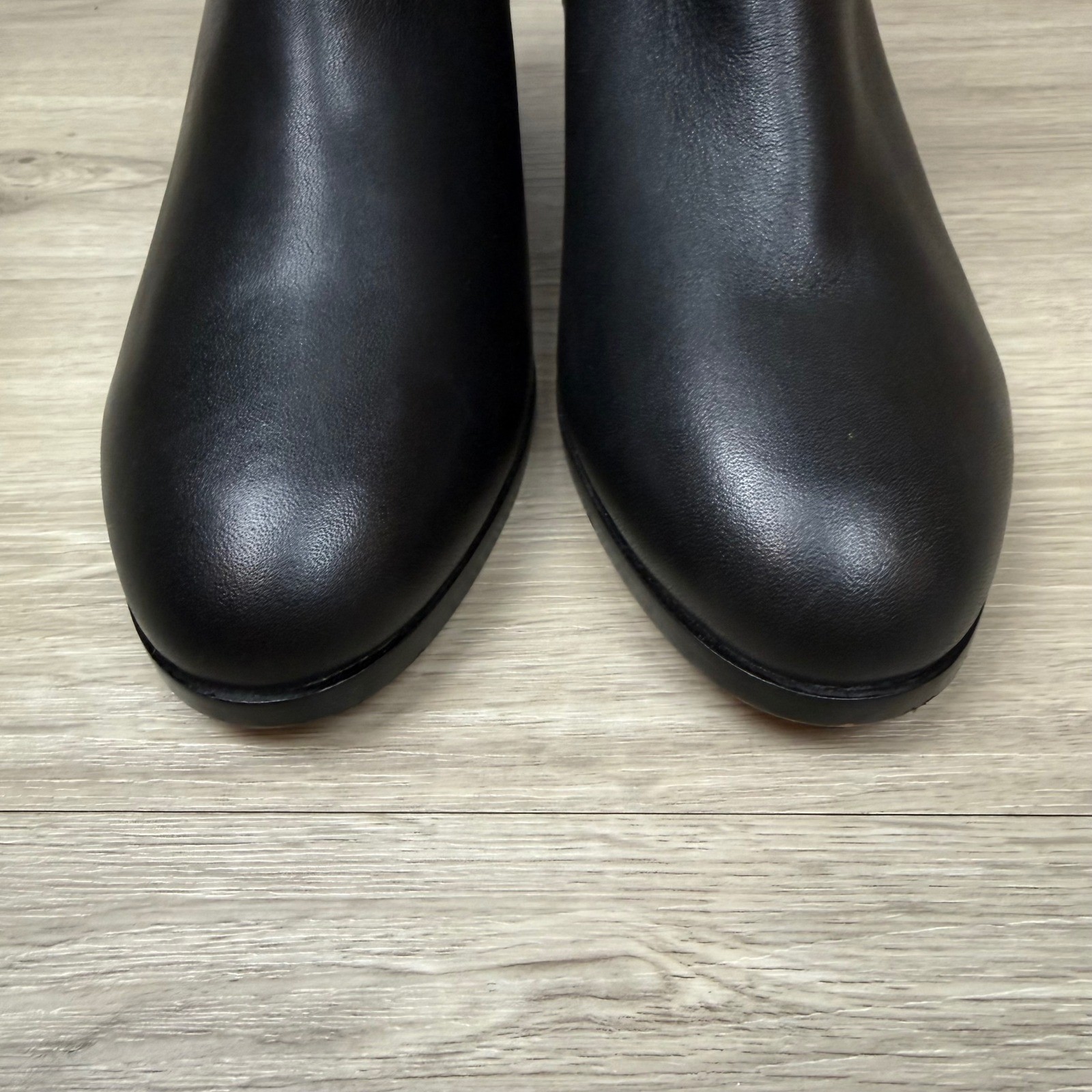 NEW FRANKIE4 Black Reggie Leather Ankle Boots Comfort Arch Support Size 7