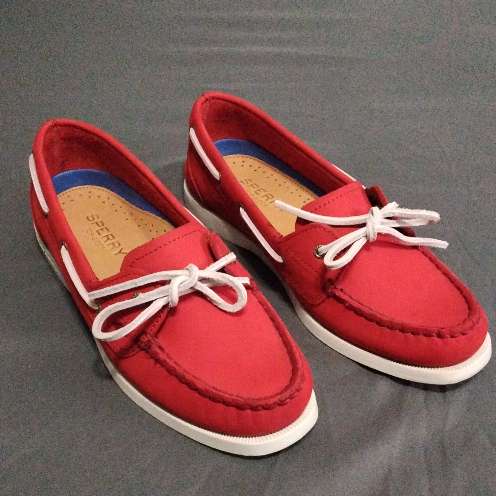 Sperry Top-Sider A/O 1 Eye Red/White Nubuck Leather Boat Shoes Women’s size 7.5