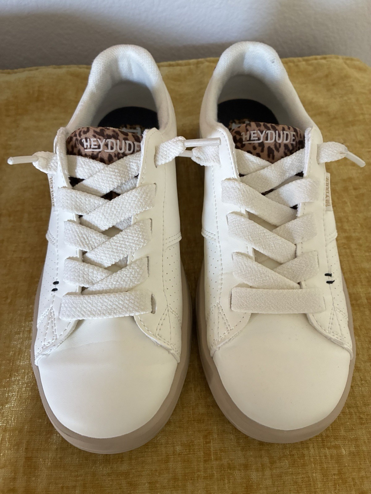Hey Dude Sirocco White Leopard Print Sneakers Size 8