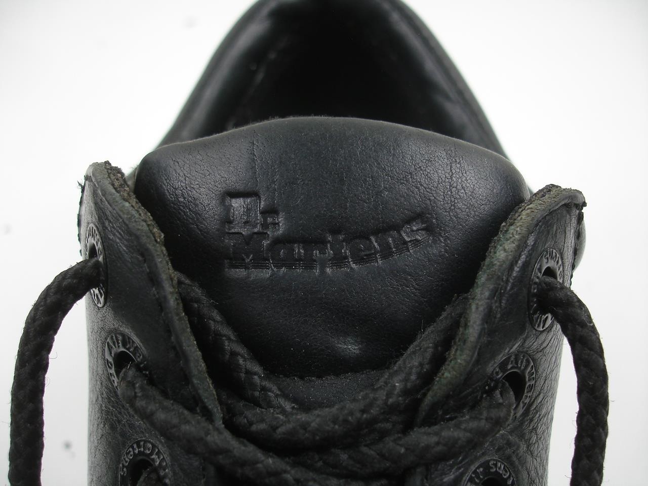 Women’s UK 5 US 7 M Dr. Martens 2B98 Black Leather Lace-Up Creepers Chunky Shoes