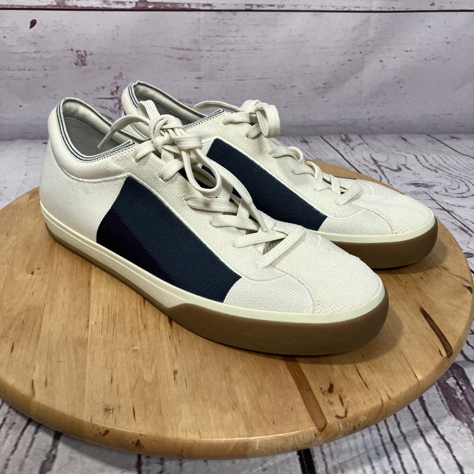 Rothy’s Lace Up Knit Sneakers Womens Size 10 White Navy Sustainable Shoes