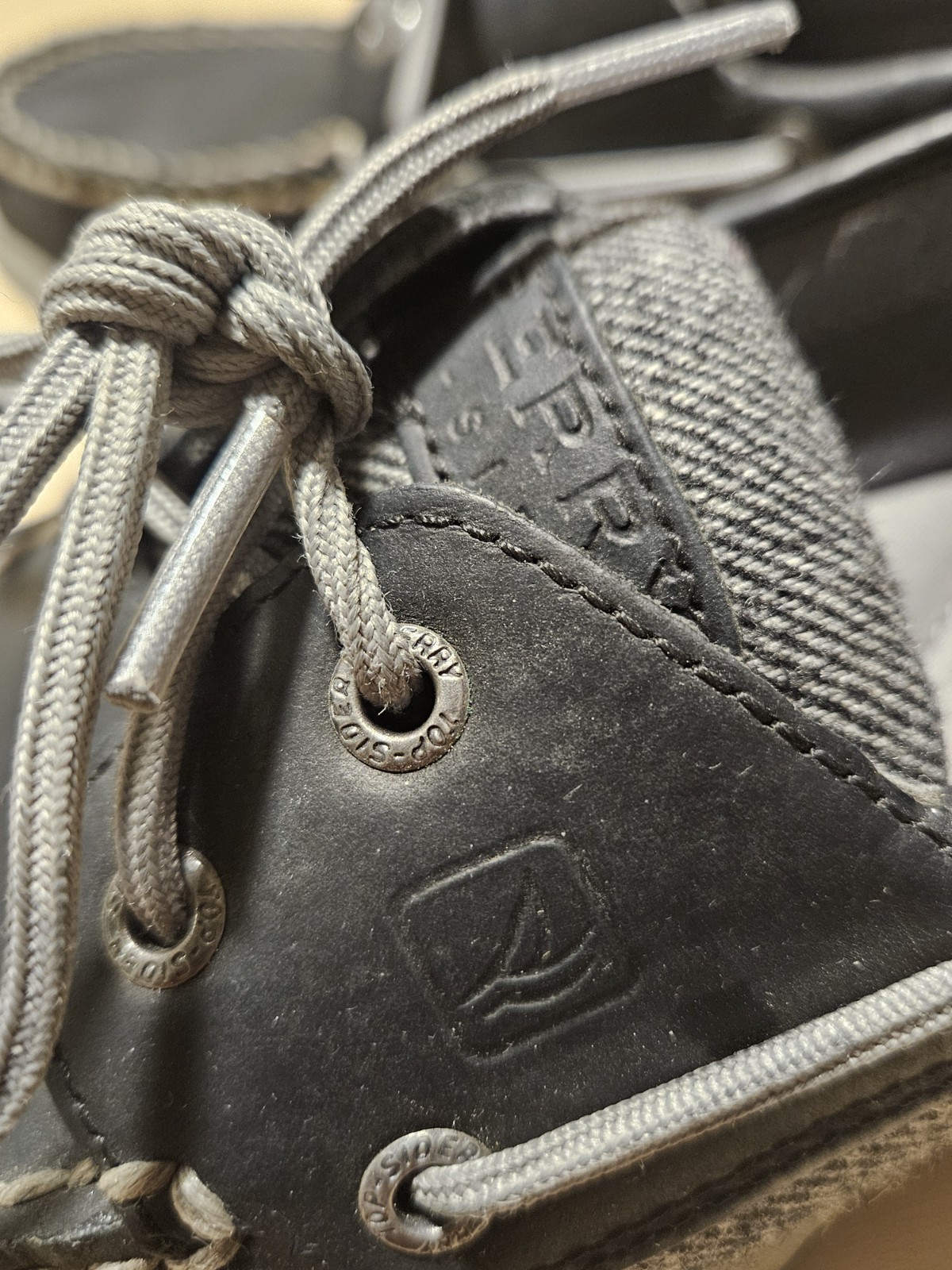 Sperry Top-Sider Women’s Boat Deck Shoe Size 6M STS90315