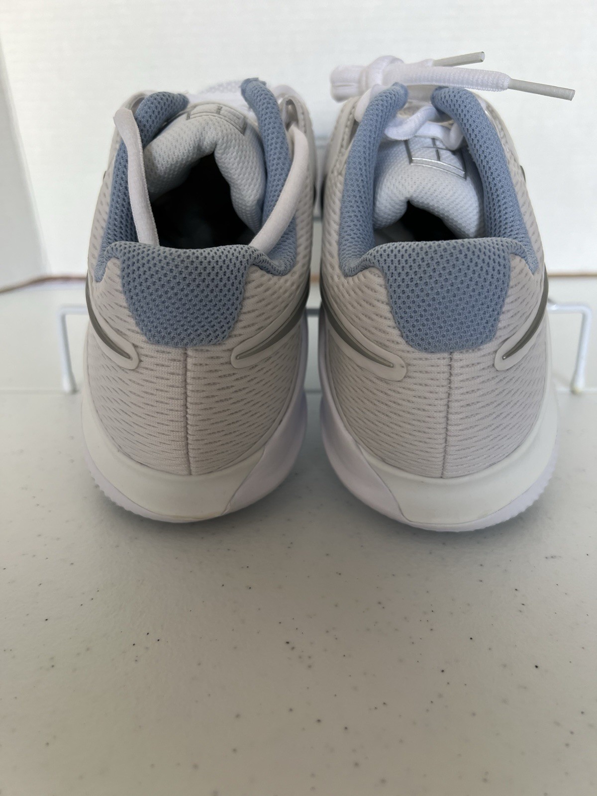 Nike Court Air Zoom Vapor X HC Womens Shoes White Silver AA8027-105 Size 9.5 NEW