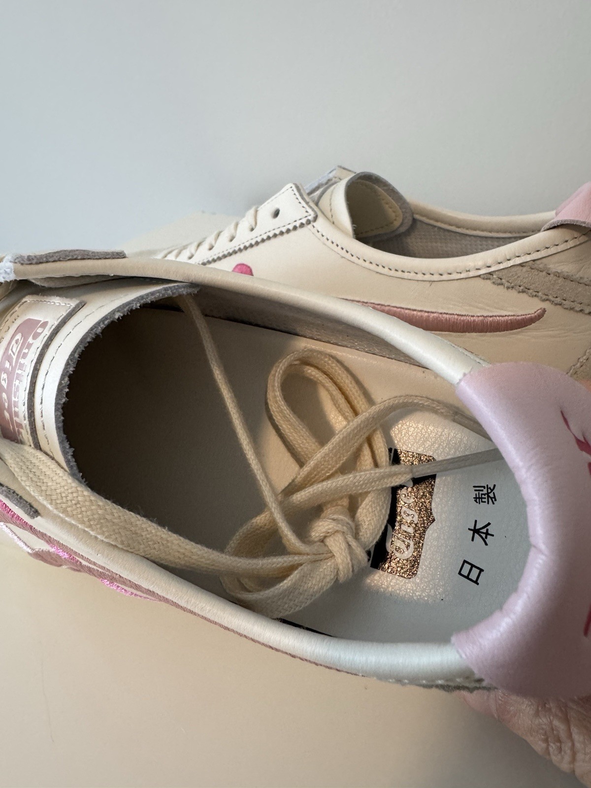 Onitsuka Tiger MEXICO 66 NM limited Nippon made pink embroidery sneakers