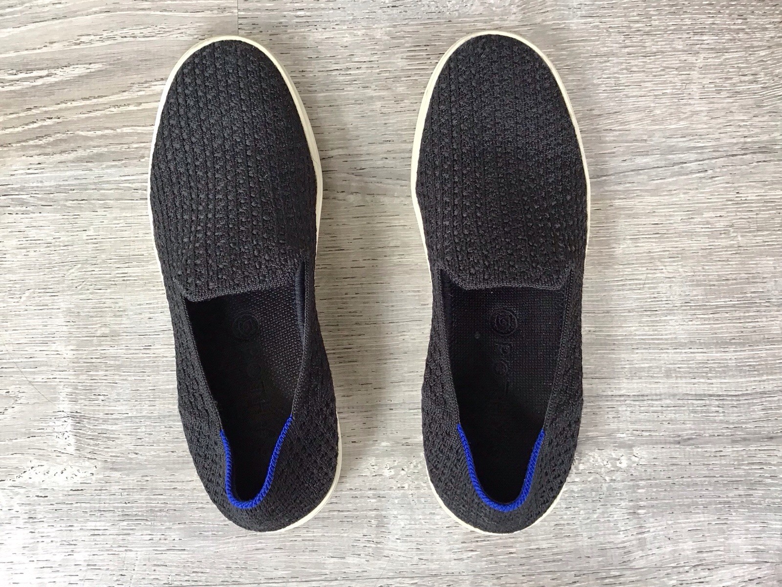 Rothys Womens Size 7.5 Sneakers Black Knit Slip On Flat Casual Comfort Shoes