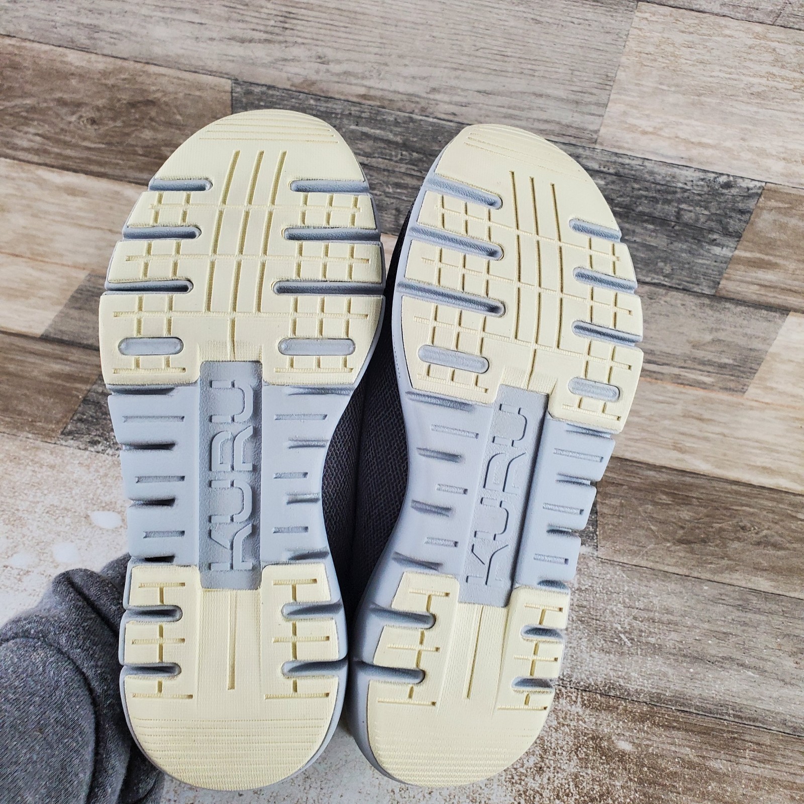 KURU Flex Via Womens Shoes Sz 7.5 M Running Dove Gray Pale Lime Lace Up Sneakers