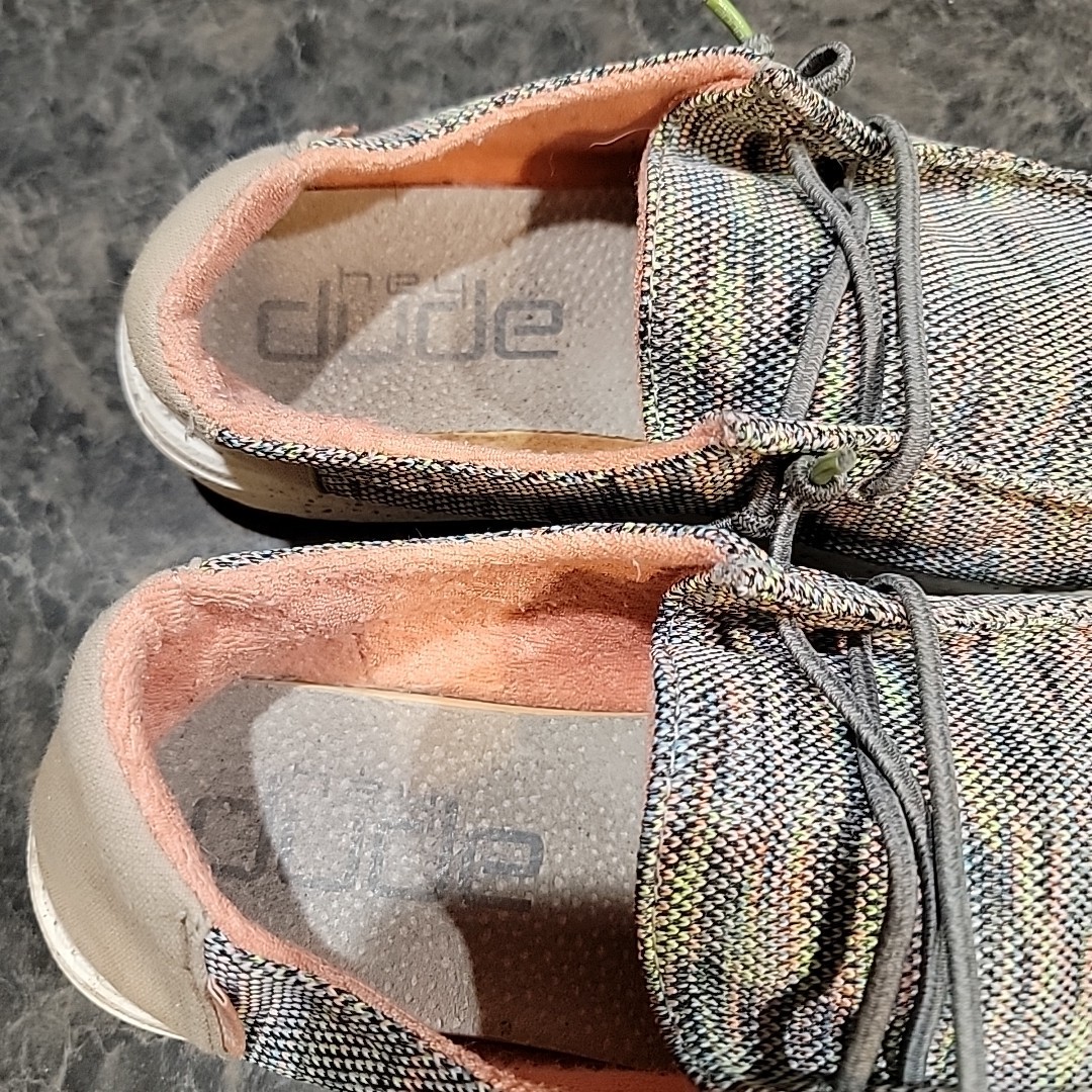 Hey Dude Wendy Sox Women’s Size 9 Slip On Shoes Peacock Pink Casual Comfort