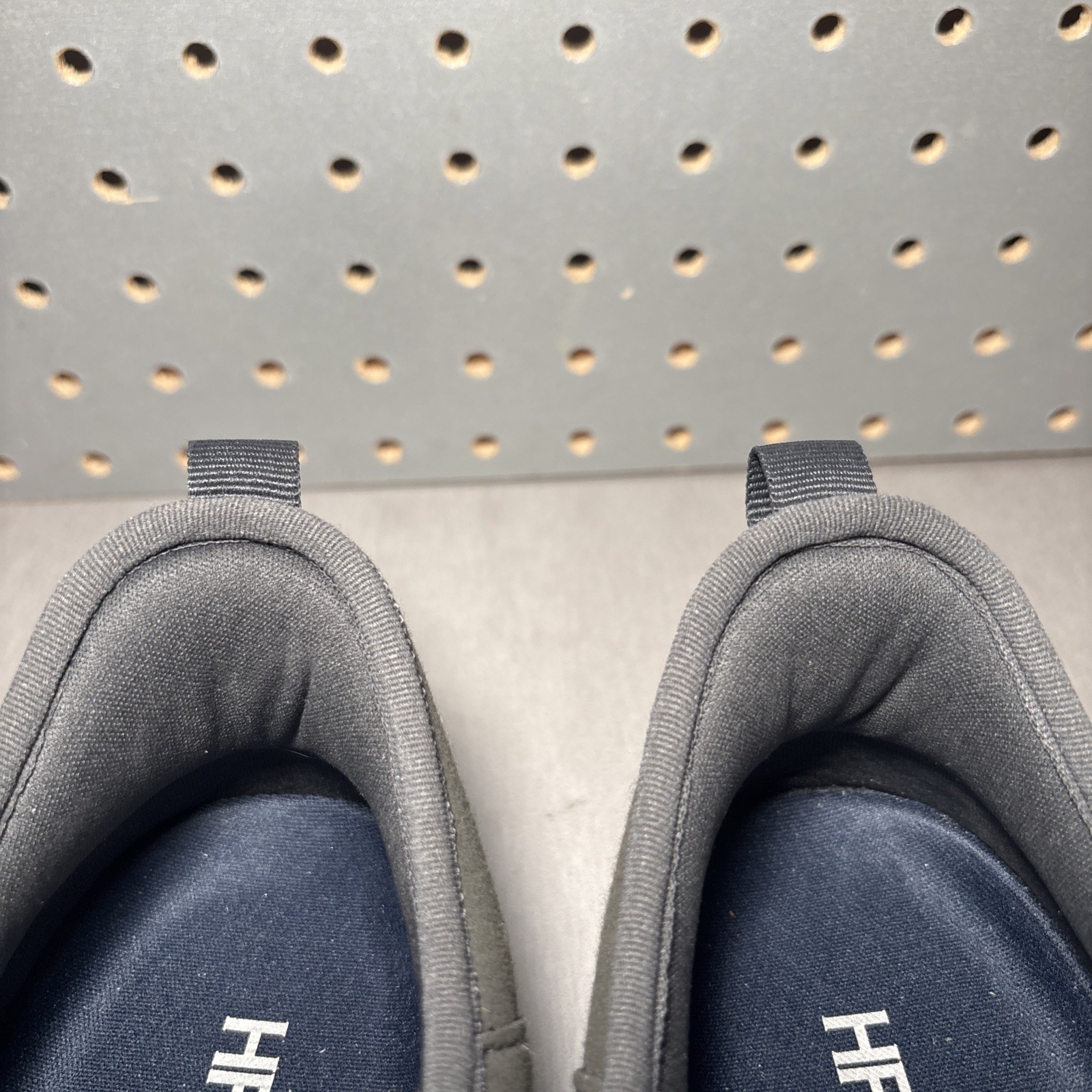 Hike Footwear Stride Hands-Off Ergonomic Barefoot Shoes M 10/10.5 W 12/12.5 Gray