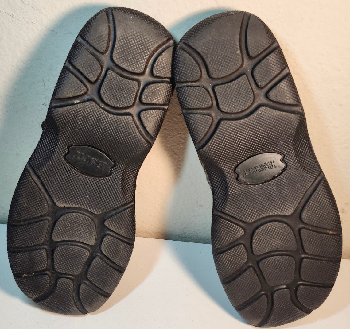Born Womens Mule Clogs Slip On Comfort Shoes Wool Southwestern Size 8
