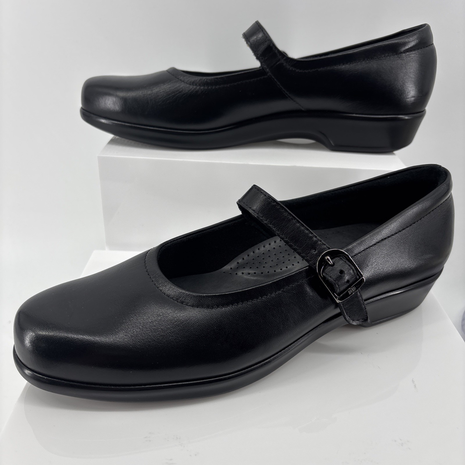 SAS Shoe Maria Black Mary Jane Flat Tripad Comfort 9.5 AAA Slim Extra Narrow USA