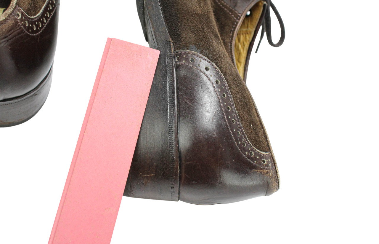 Yves Saint Laurent Shoes Women’s (US) 7 Rigid Leather Almond Toe Brown