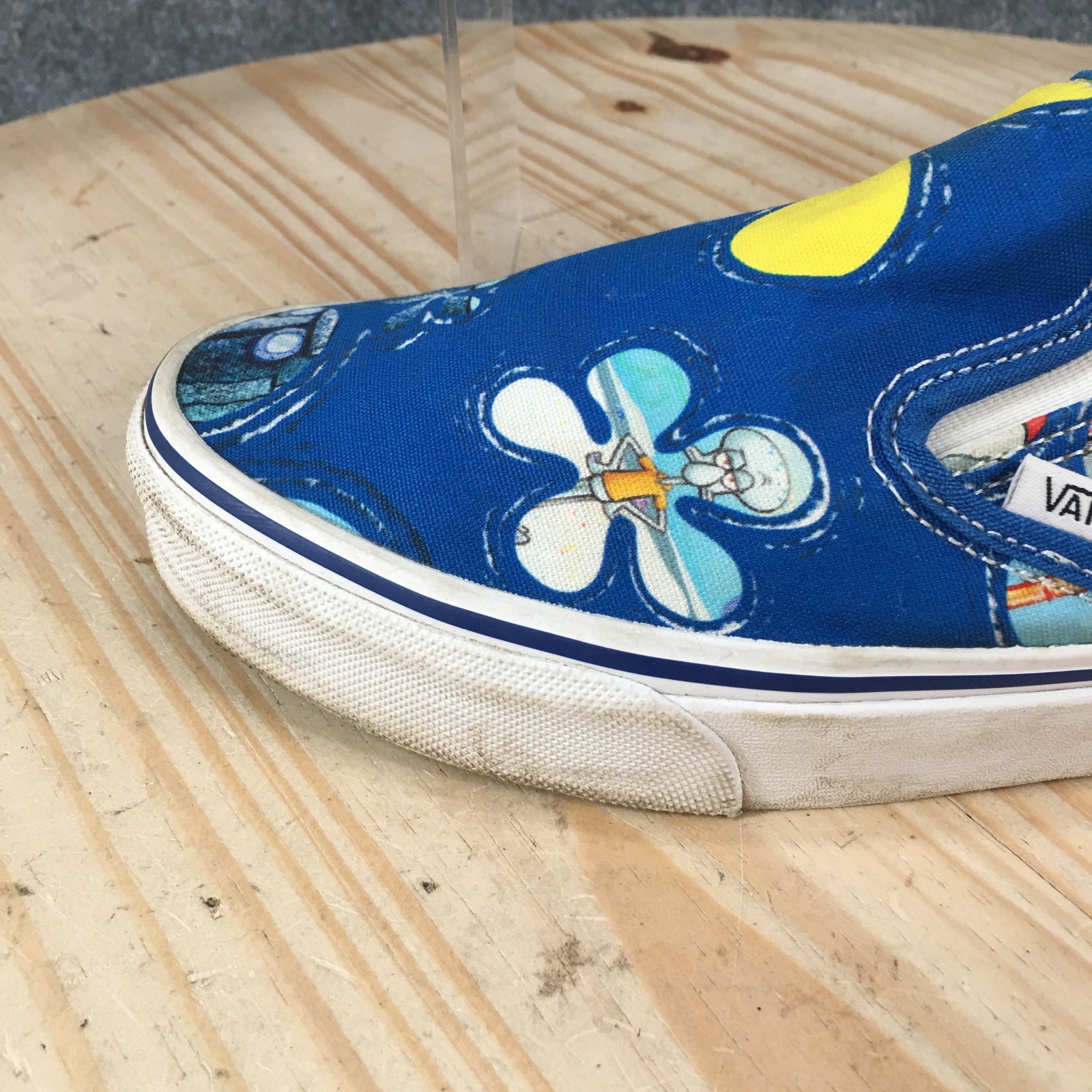 Vans Shoes Mens 5.5 Womens 7 SpongeBob SquarePants Slip On Sneakers Blue Multi